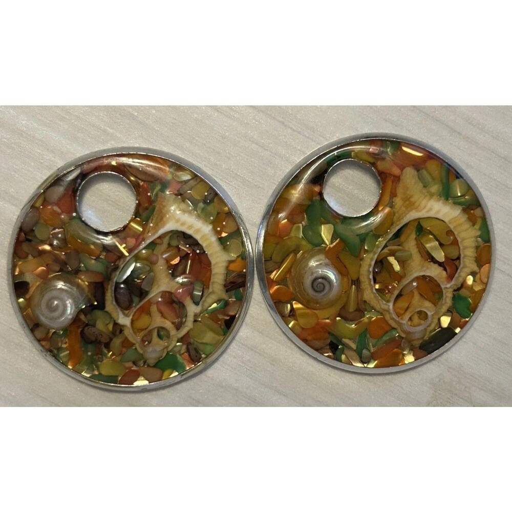 Vintage Lucite Embedded Sea Shells Large Statement Pendants 1.5” Set Of 2